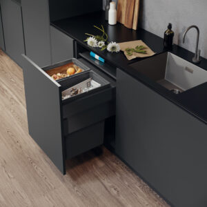 Pull Out Waste Bin 600mm